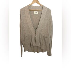 Abercrombie & Fitch | small tan zip up lightweight cardigan
